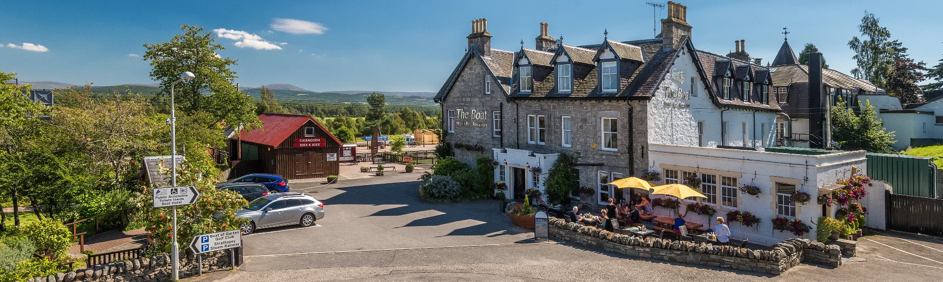 the boat hotel outside seating