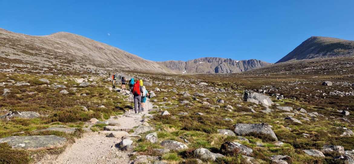 Guided Walk Guided Mountain Walk - Visit Cairngorms