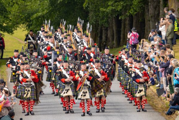 Atholl Highlanders Parade